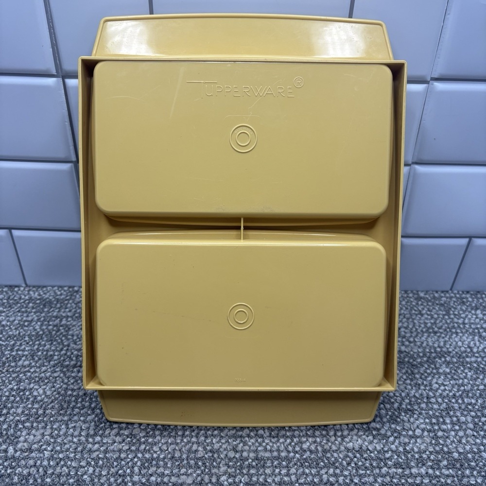 Vintage Tupperware Deviled Egg Trays with Harvest Gold Carrier W Lid - Picture 6 of 6